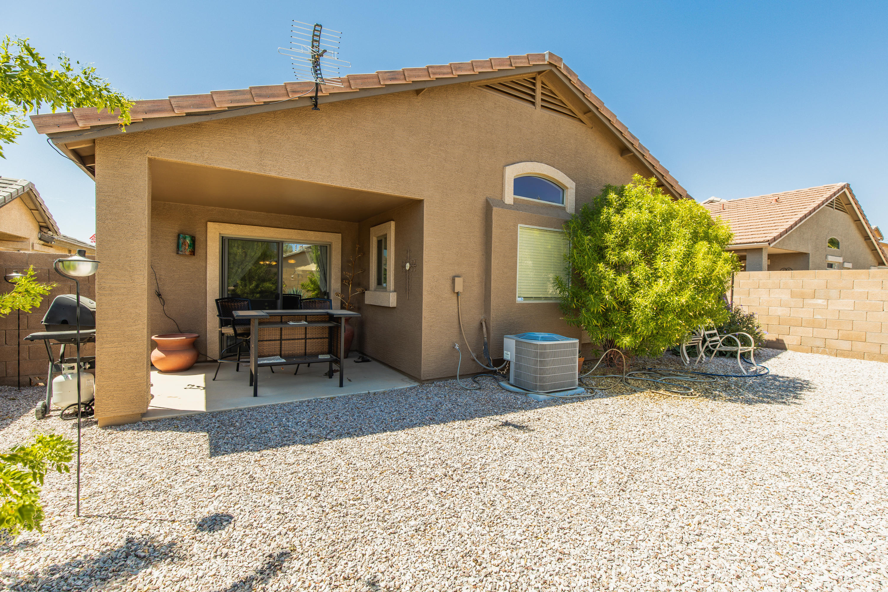 892 Mountain View Road San Tan Valley, AZ 85143 - Photo 22 of 26 EOSR8260-HDR