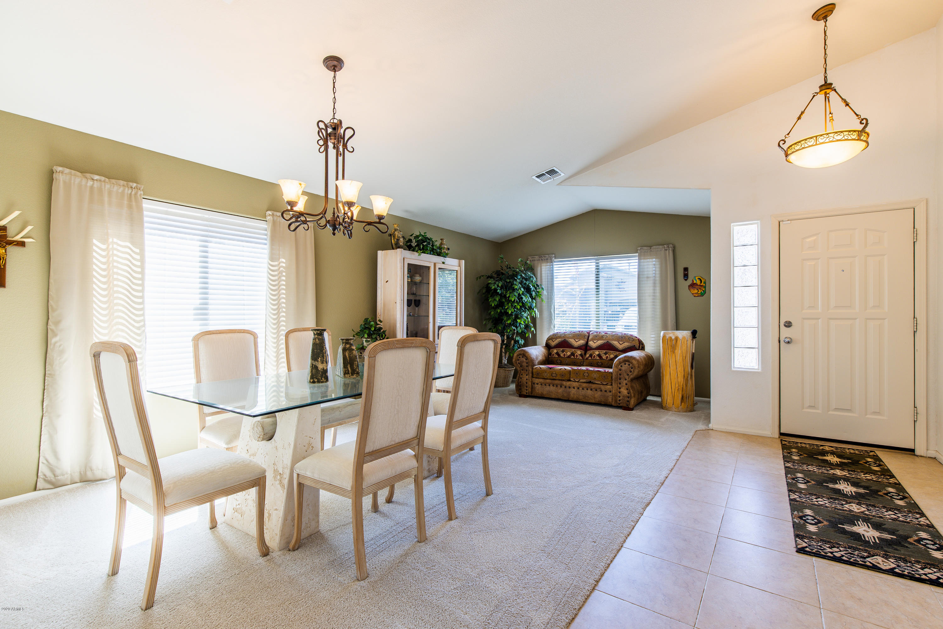 892 Mountain View Road San Tan Valley, AZ 85143 - Photo 3 of 26 EOSR8173-HDR
