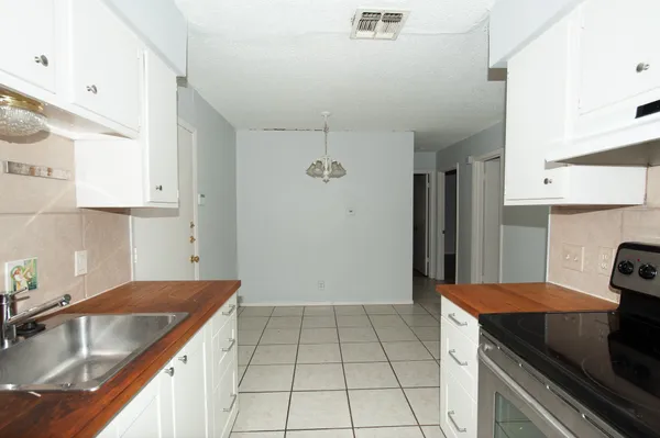 $389,000 | 2527 Glen Springs Way, Austin, TX 78741