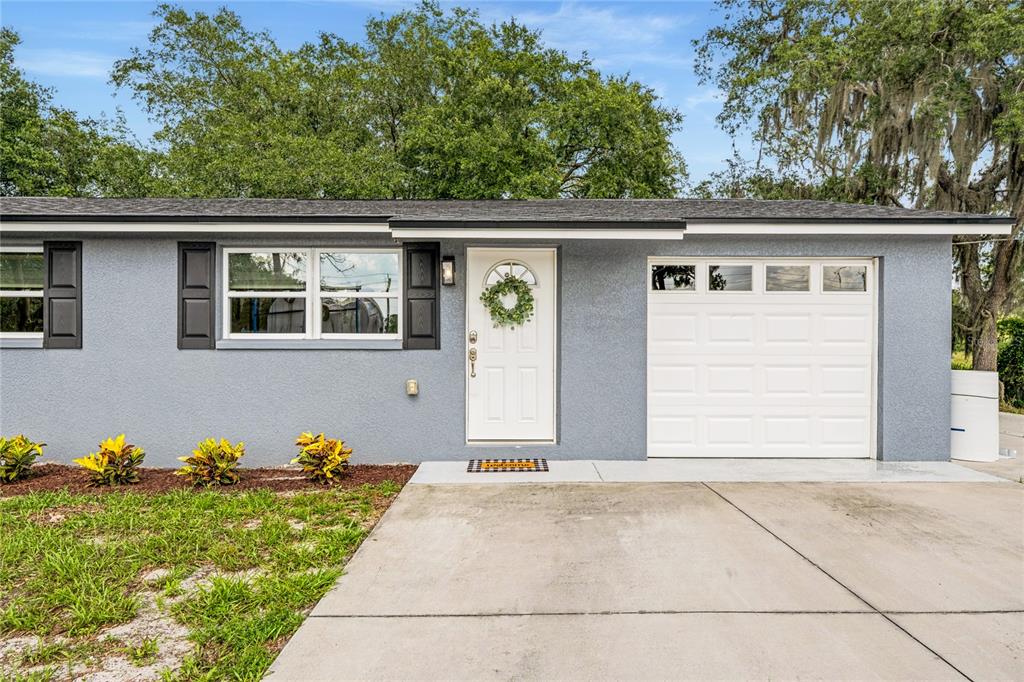 749 State Rte 415 Osteen, FL 32764 - Photo 1 of 42