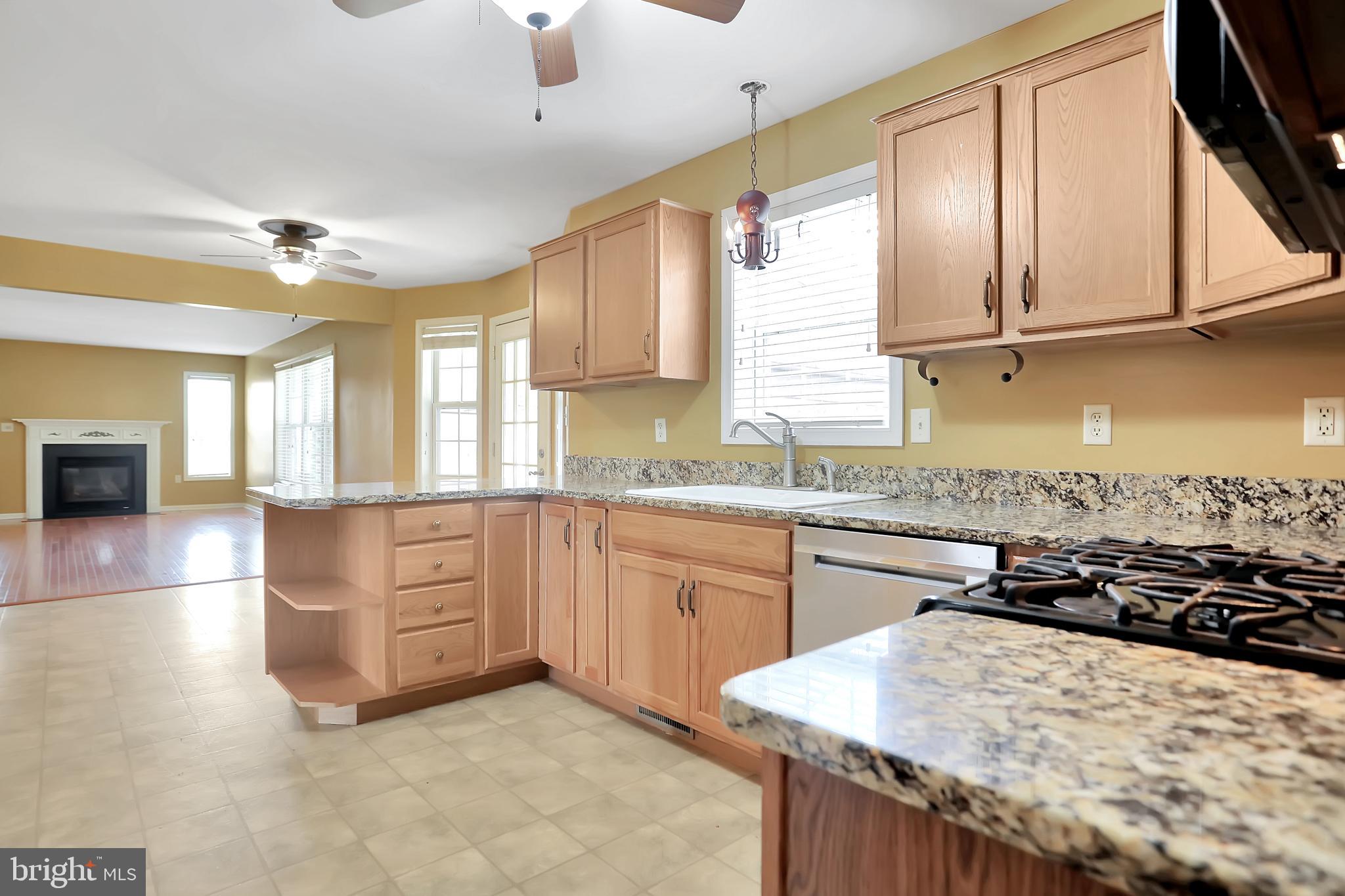 343 Ridge View Drive Berkeley Springs, WV 25411 - Photo 13 of 62 Kitchen. Breakfast & Family Room