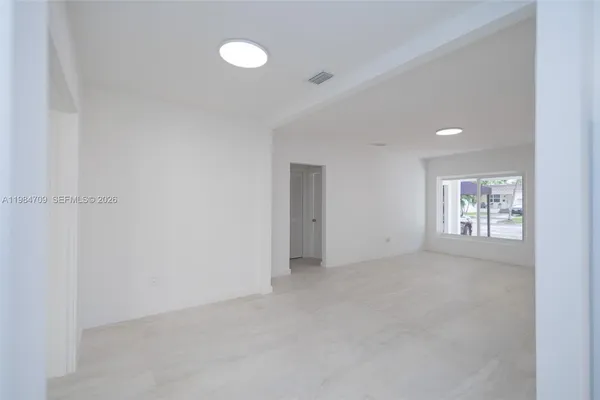 $5,000 | 2675 Southwest 24th Terrace, Miami, FL 33145