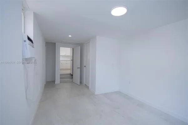 $5,000 | 2675 Southwest 24th Terrace, Miami, FL 33145