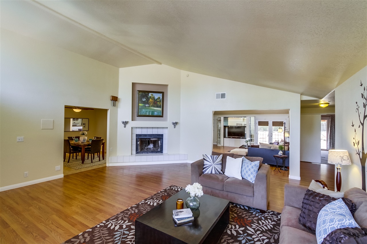 1935 Felicita Road Escondido, CA 92025 - Photo 2 of 23 Gallery Image 2