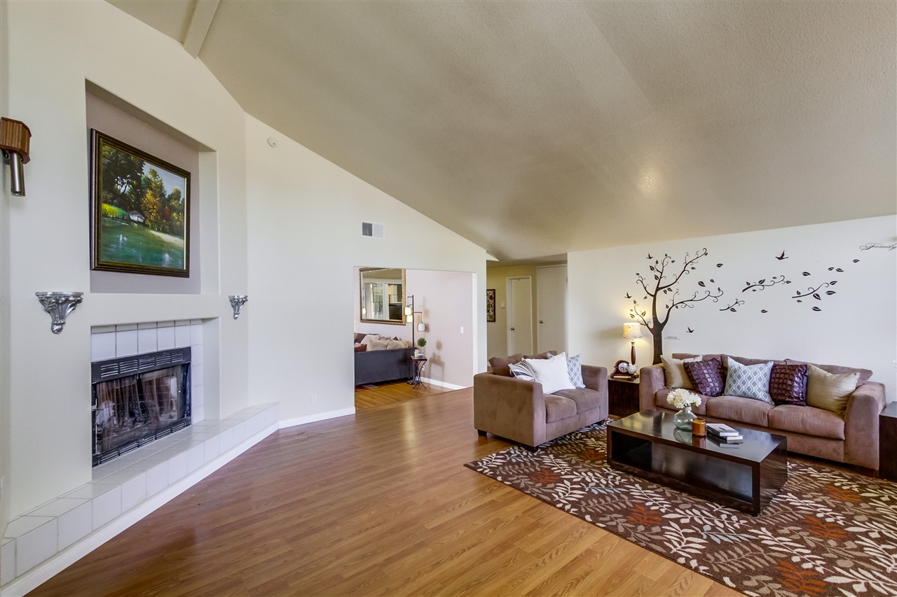 1935 Felicita Road Escondido, CA 92025 - Photo 3 of 23 Gallery Image 3