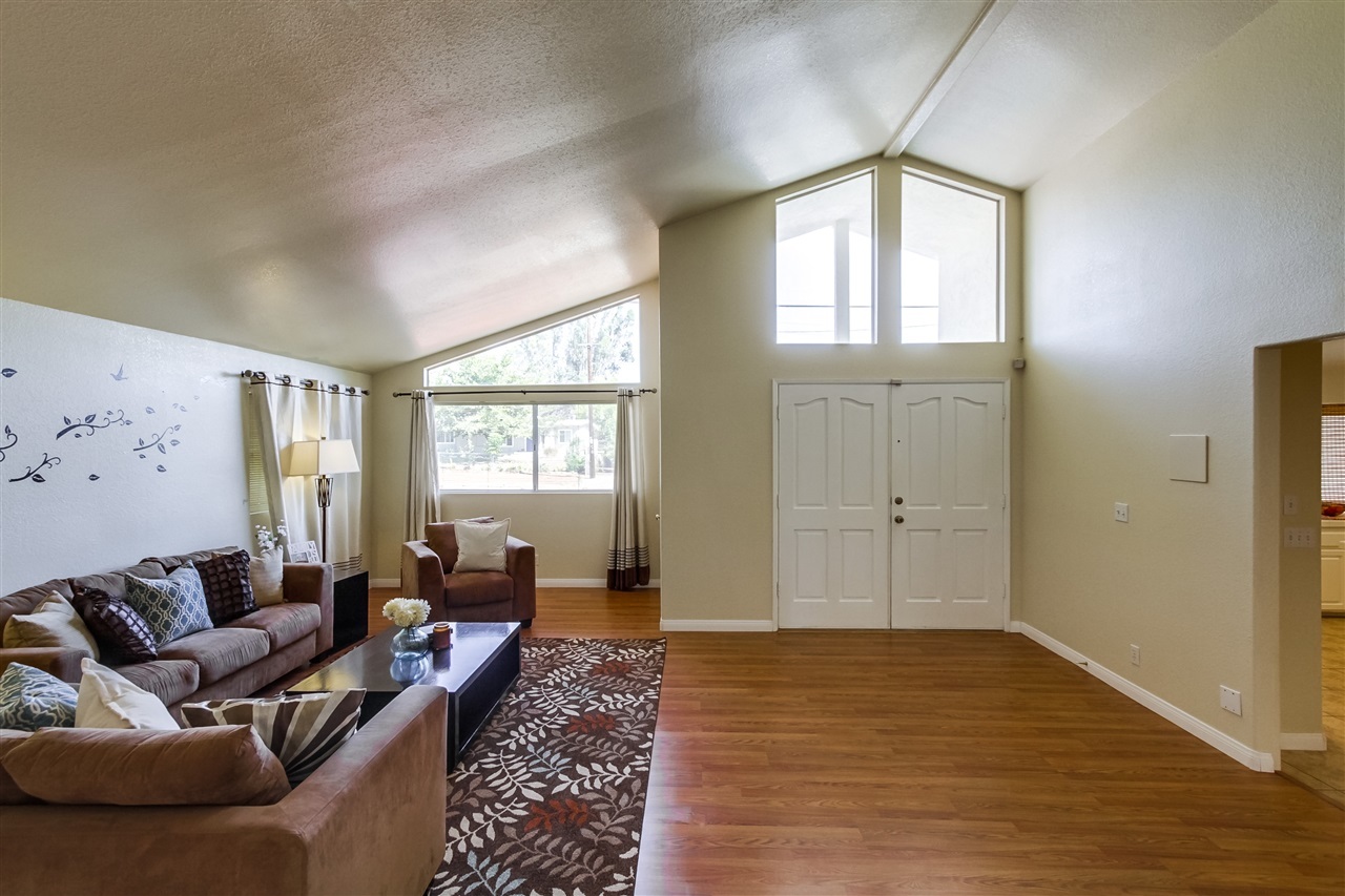 1935 Felicita Road Escondido, CA 92025 - Photo 4 of 23 Gallery Image 4