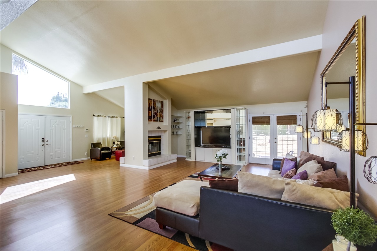 1935 Felicita Road Escondido, CA 92025 - Photo 8 of 23 Gallery Image 8