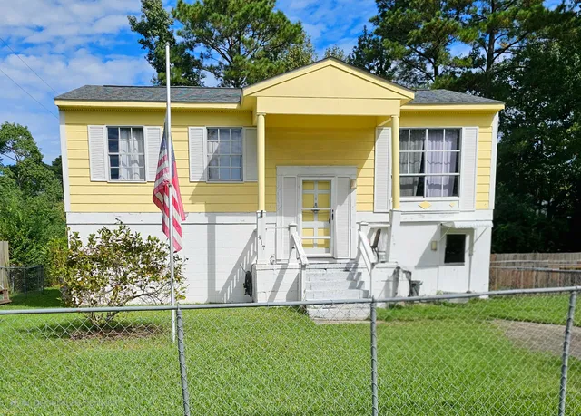 $175,000 | 417 Robin Drive, Goose Creek, SC 29445