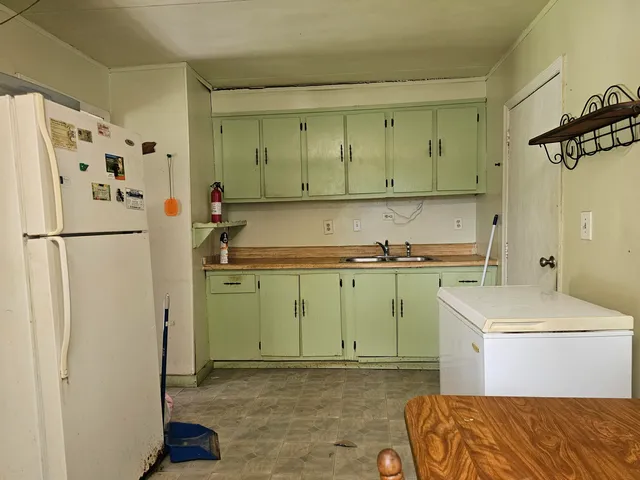 $175,000 | 417 Robin Drive, Goose Creek, SC 29445