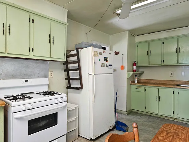 $175,000 | 417 Robin Drive, Goose Creek, SC 29445