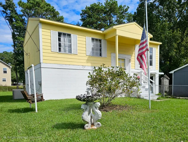 $175,000 | 417 Robin Drive, Goose Creek, SC 29445