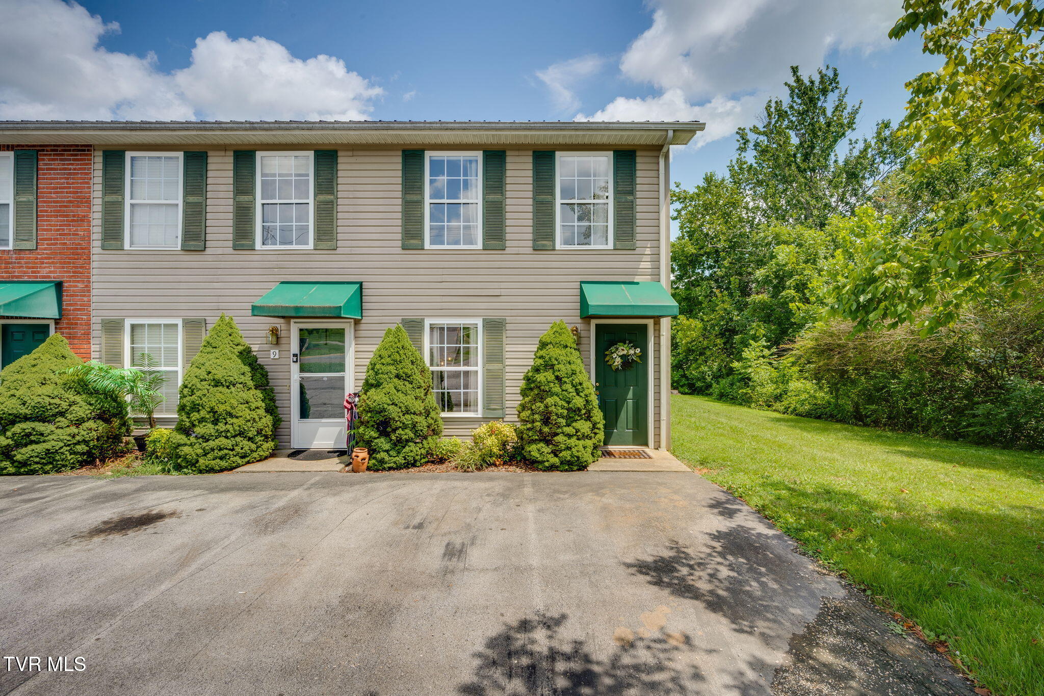 568 Gray Station Road, Unit 10 Gray, TN 37615 - Photo 1 of 25 001