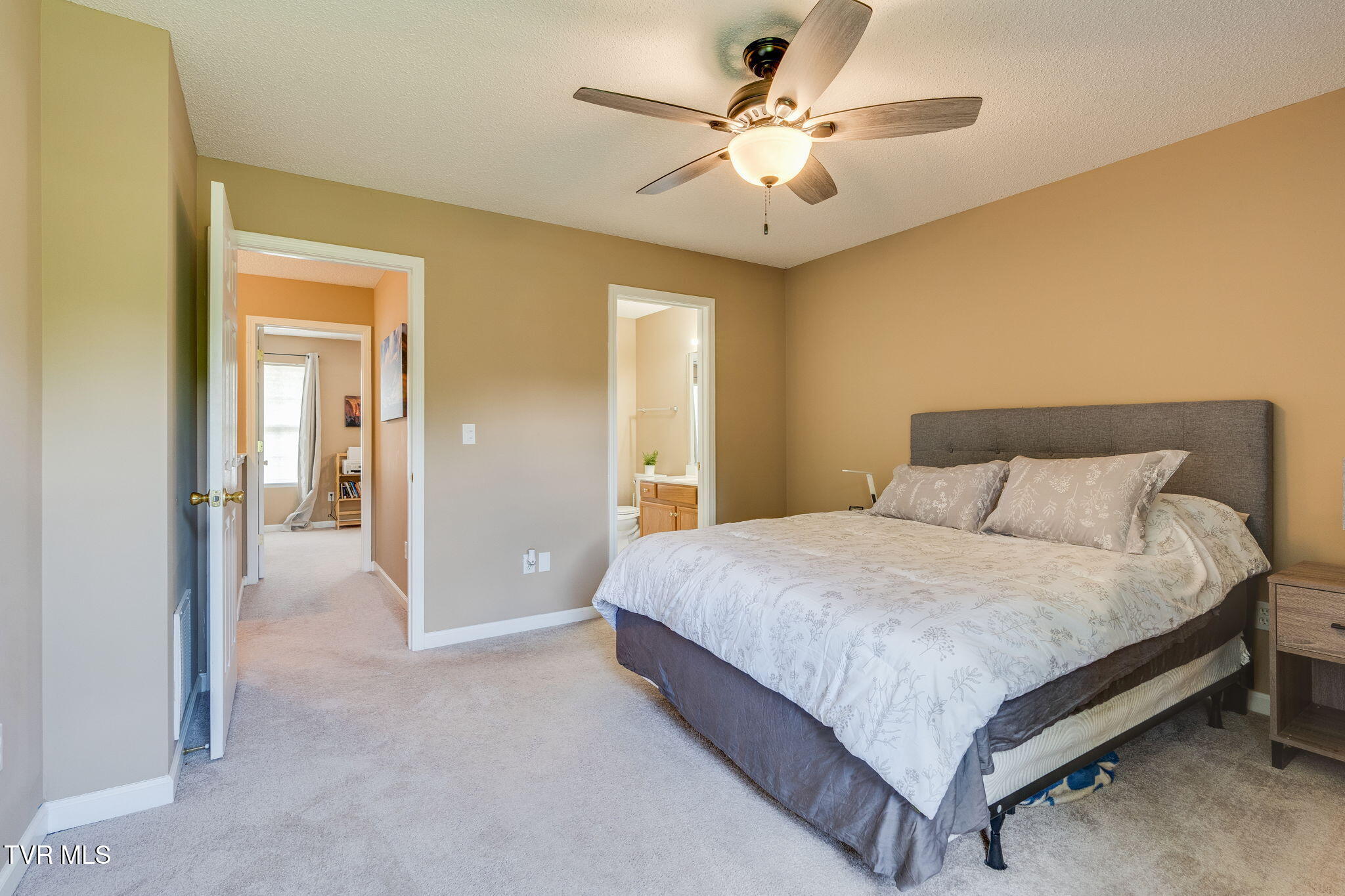 568 Gray Station Road, Unit 10 Gray, TN 37615 - Photo 15 of 25 015