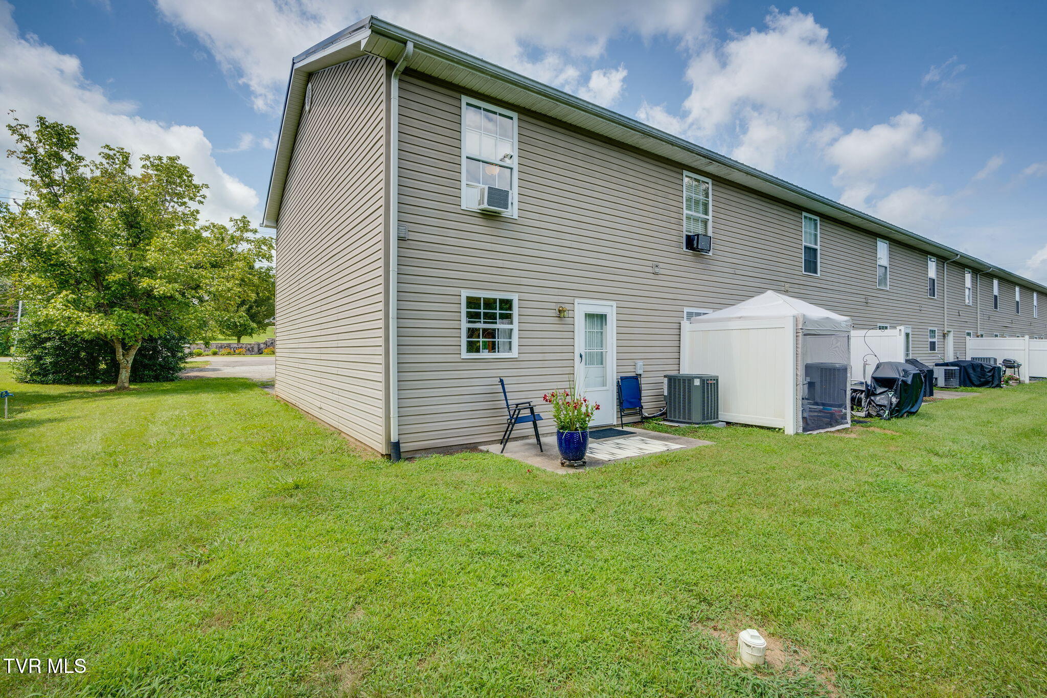 568 Gray Station Road, Unit 10 Gray, TN 37615 - Photo 23 of 25 023
