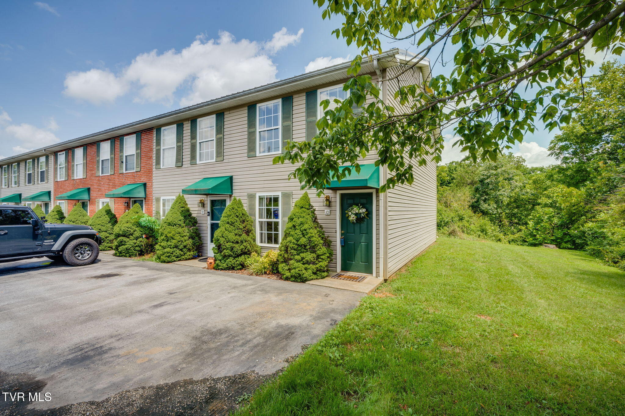 568 Gray Station Road, Unit 10 Gray, TN 37615 - Photo 3 of 25 003