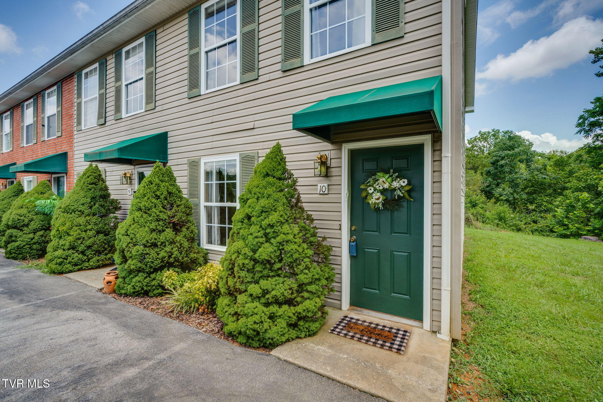 568 Gray Station Road, Unit 10 Gray, TN 37615 - Photo 4 of 25 004