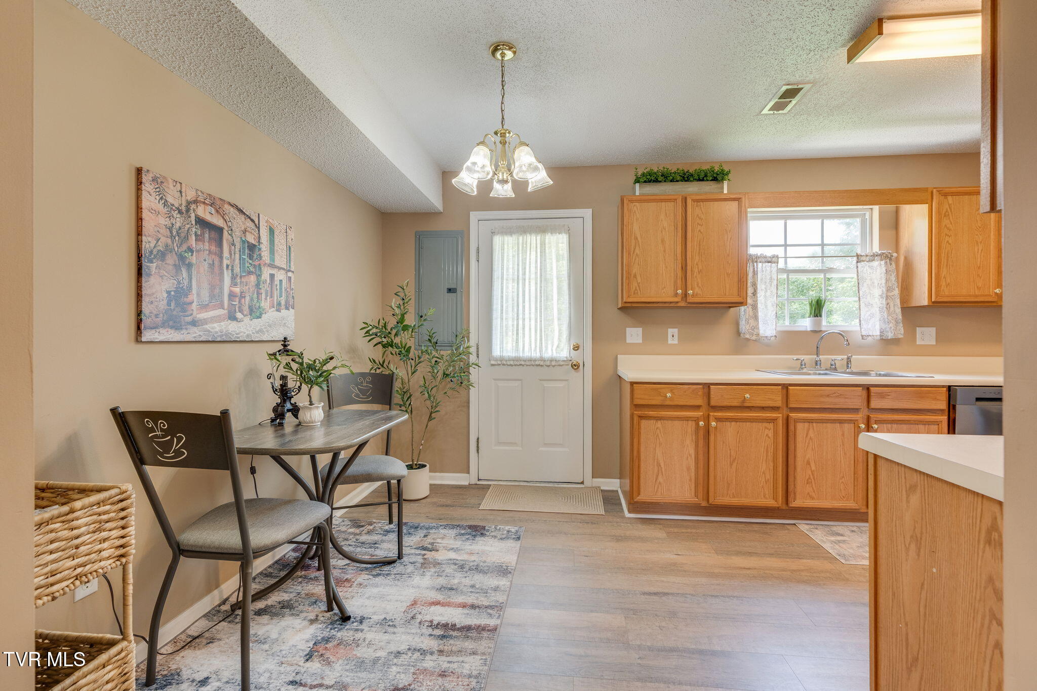 568 Gray Station Road, Unit 10 Gray, TN 37615 - Photo 9 of 25 009