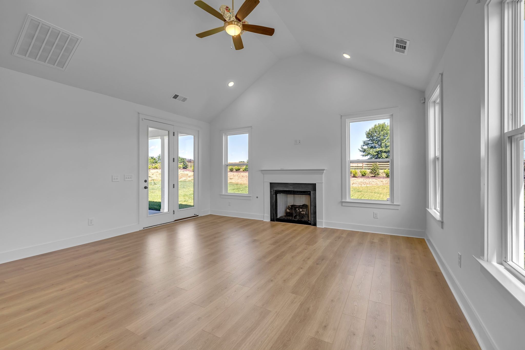 698 Conifer Drive Spring Hill, TN 37174 - Photo 20 of 62