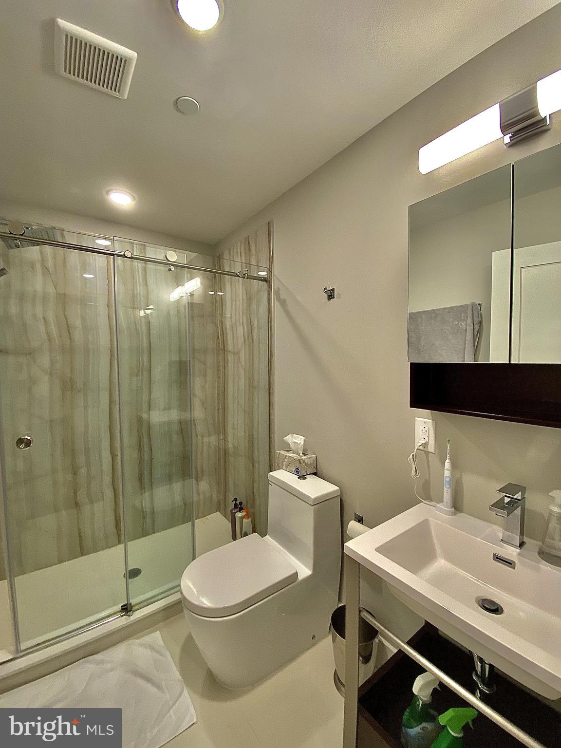 2010 Walnut Street, Unit 403 Philadelphia, PA 19103 - Photo 13 of 13