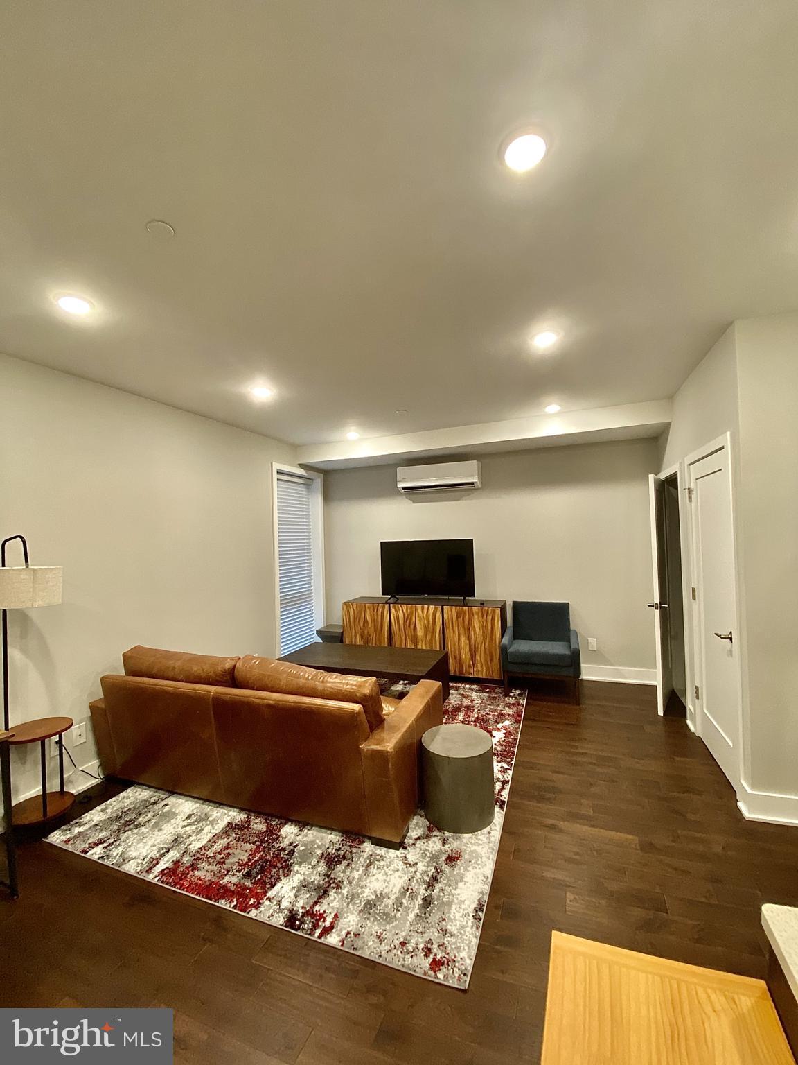 2010 Walnut Street, Unit 403 Philadelphia, PA 19103 - Photo 7 of 13
