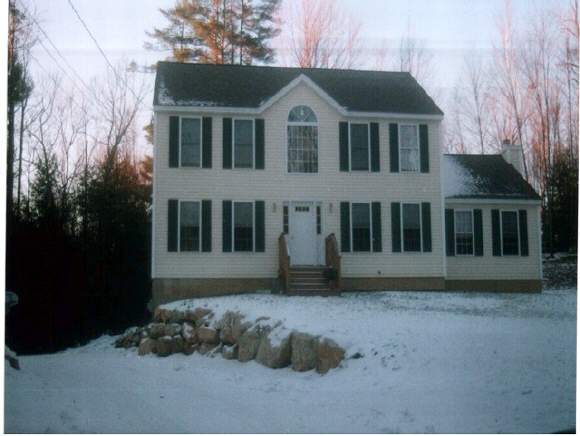 21 Blake Road Raymond, NH 03077 - Photo 1 of 1