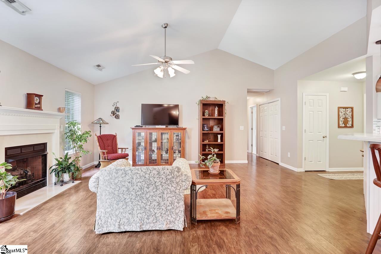 240 Springfield Circle Easley, SC 29642 - Photo 11 of 33 Gallery Image 11