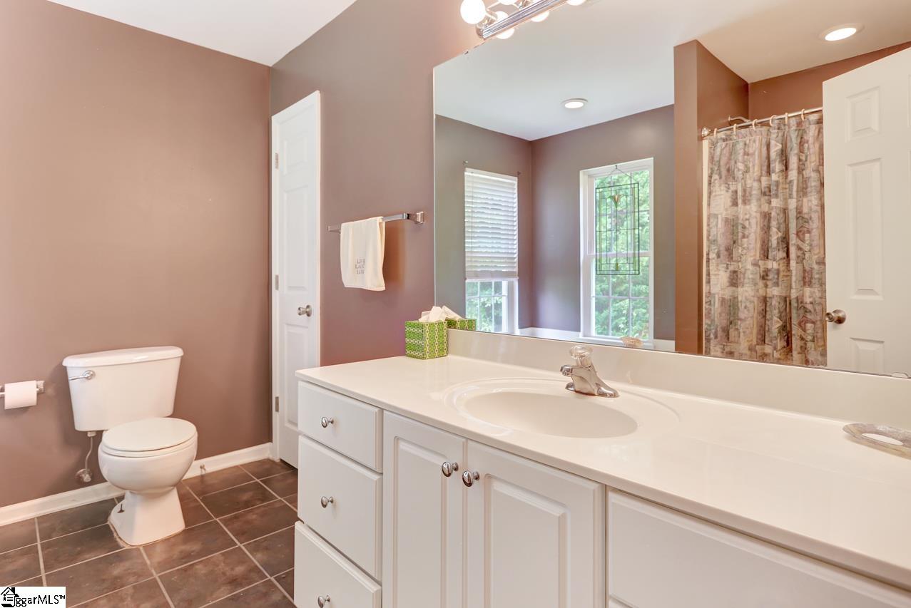 240 Springfield Circle Easley, SC 29642 - Photo 25 of 33 Gallery Image 25