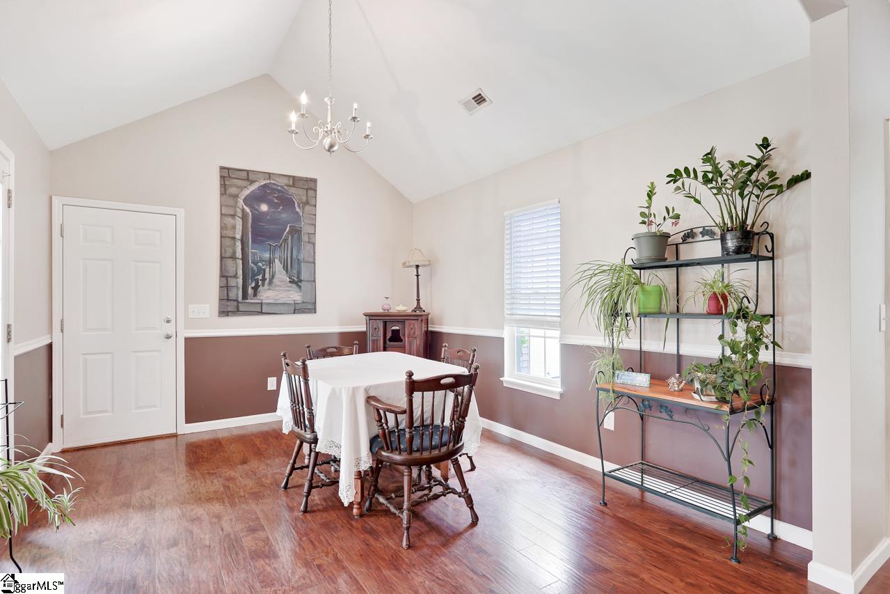 240 Springfield Circle Easley, SC 29642 - Photo 5 of 33 Gallery Image 5