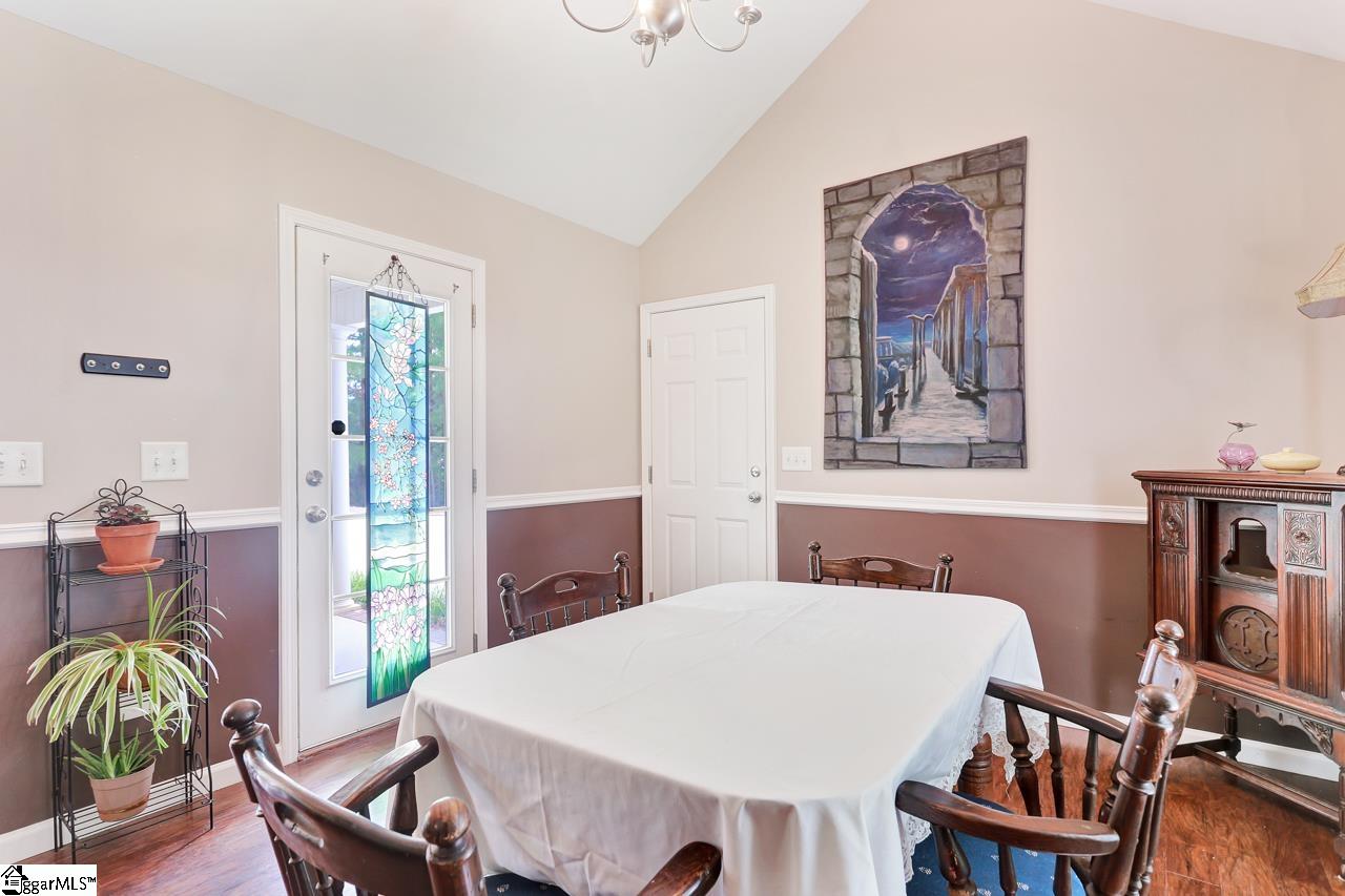 240 Springfield Circle Easley, SC 29642 - Photo 6 of 33 Gallery Image 6