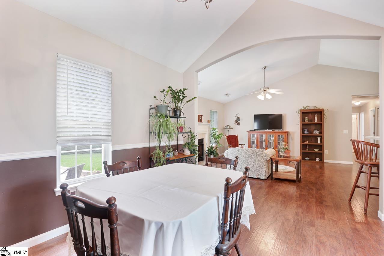 240 Springfield Circle Easley, SC 29642 - Photo 7 of 33 Gallery Image 7