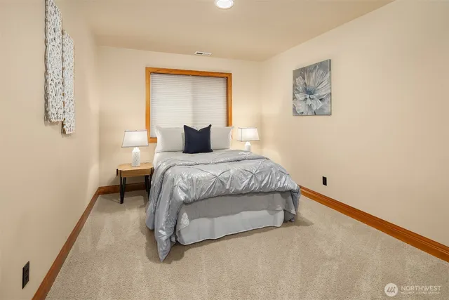 a view of a workspace with furniture