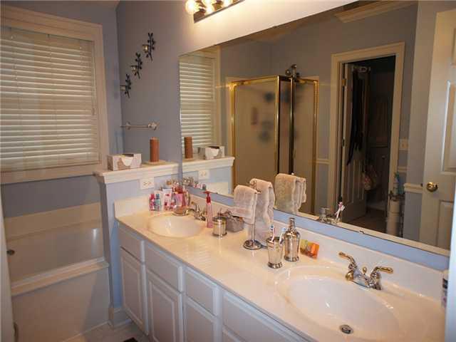 8542 Rapp Drive Indianapolis, IN 46237 - Photo 13 of 18 Gallery Image 13