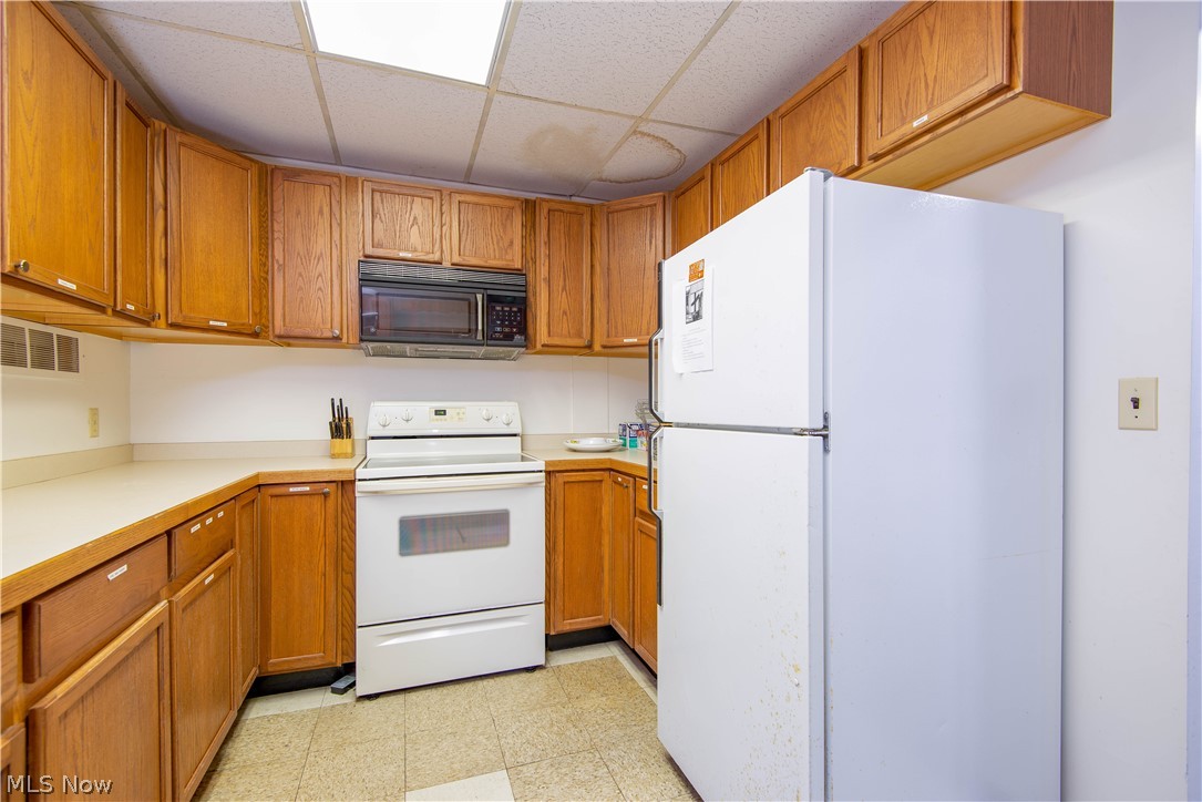 3575 Tisen Road Akron, OH 44312 - Photo 16 of 31 Gallery Image 16