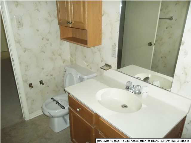 2451 Inverrary Drive Baton Rouge, LA 70816 - Photo 9 of 9 Gallery Image 9