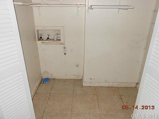 1338 Briar Creek Road, Unit 13 Charlotte, NC 28205 - Photo 4 of 11
