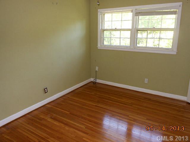 1338 Briar Creek Road, Unit 13 Charlotte, NC 28205 - Photo 8 of 11