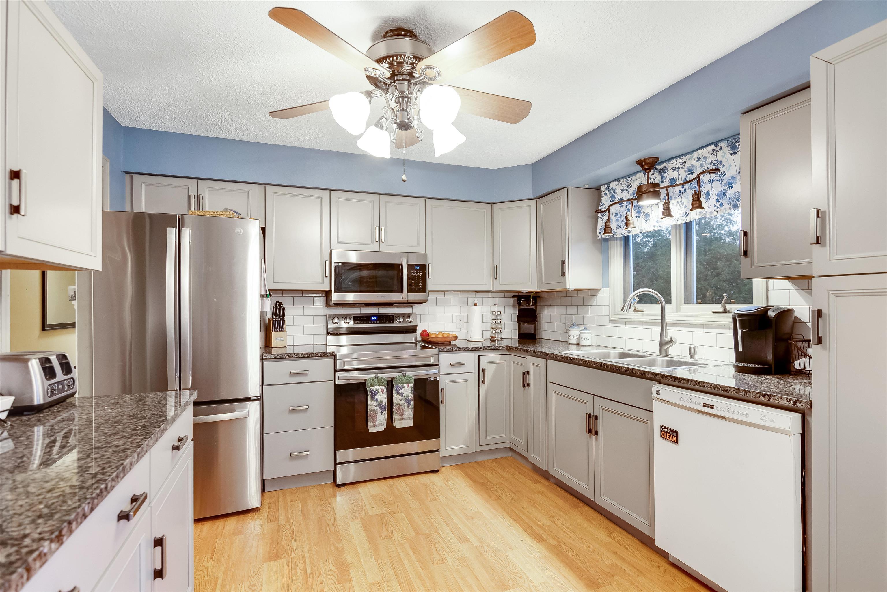 1485 Williston Road South Burlington, VT 05403 - Photo 24 of 30