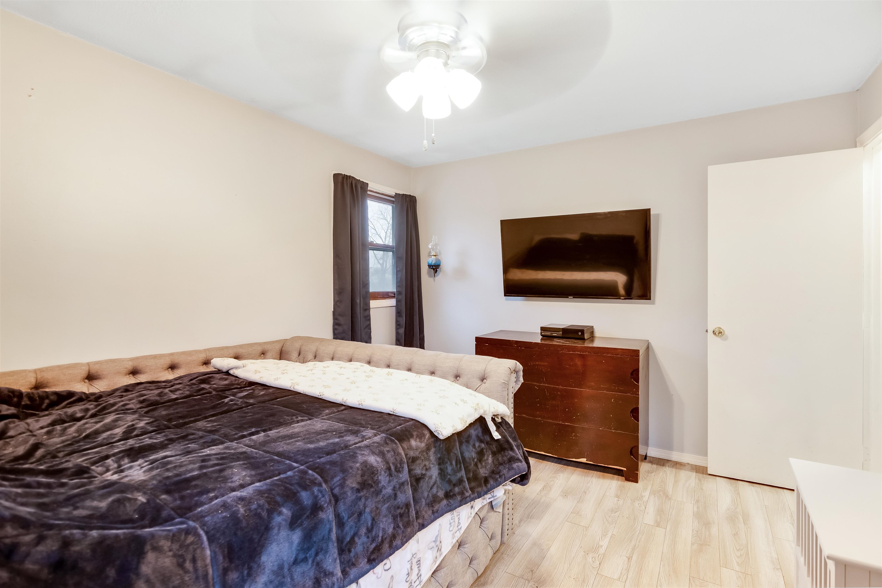 1485 Williston Road South Burlington, VT 05403 - Photo 5 of 30