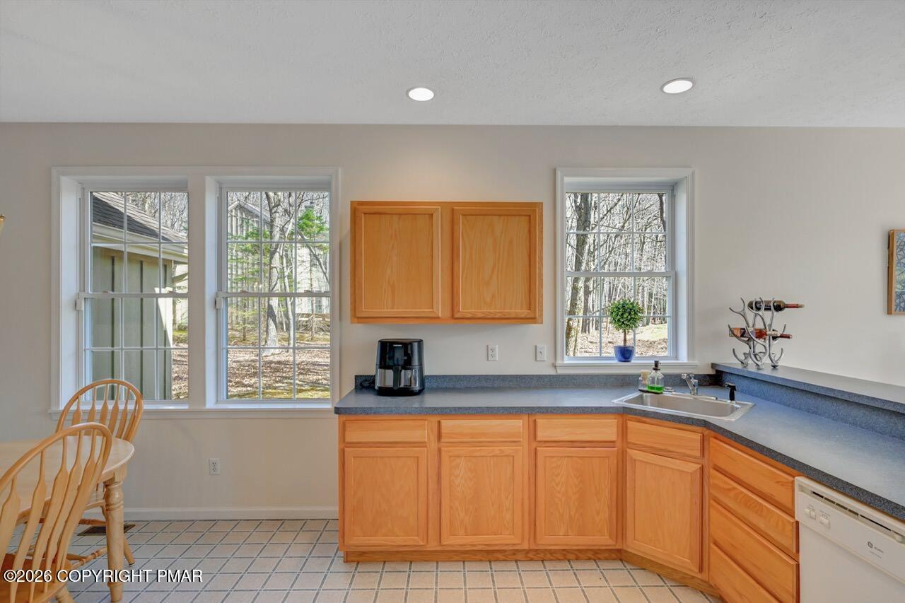 355 Windy Bush Road Long Pond, PA 18334 - Photo 13 of 39 Bright & Sunny Kitchen