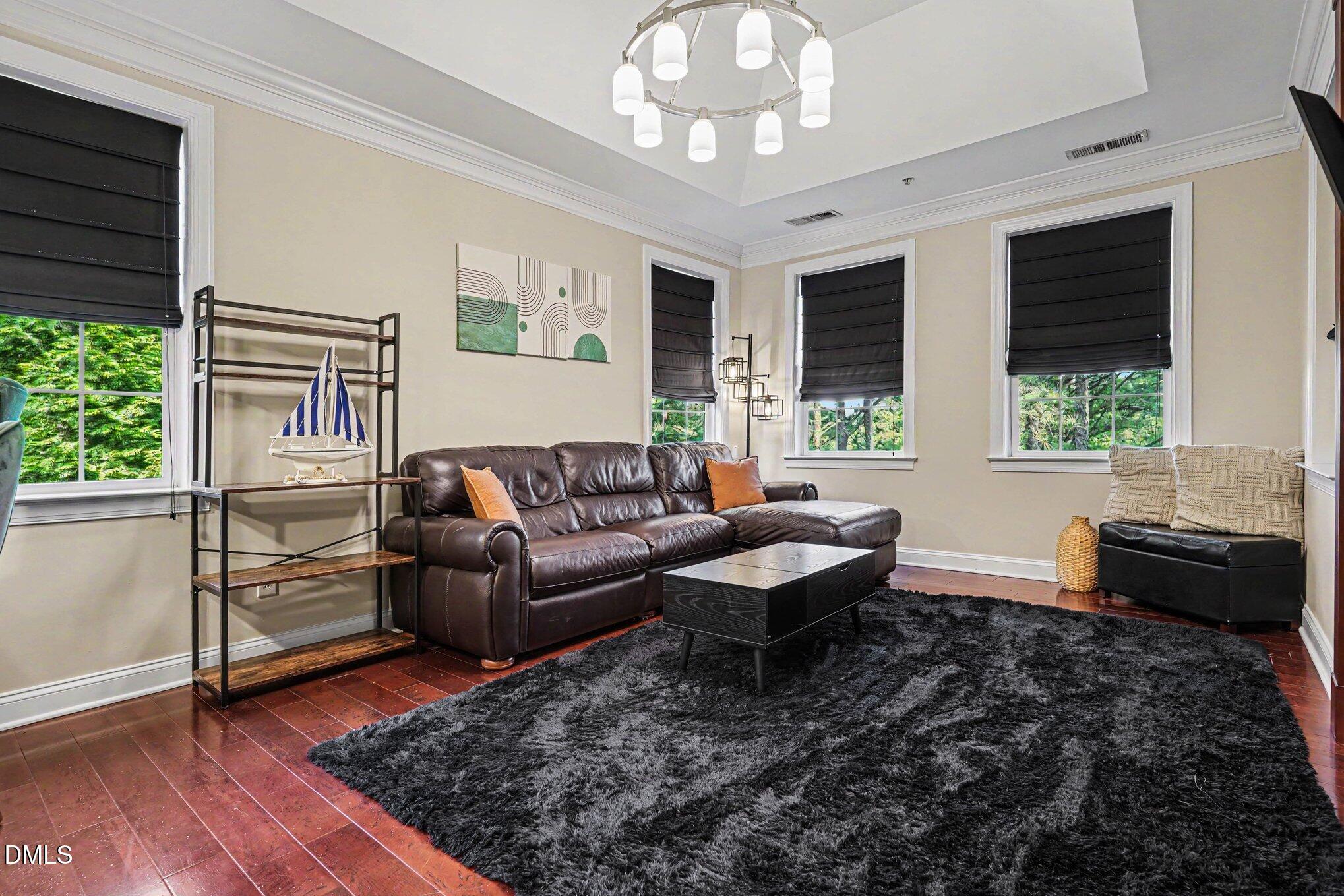 10400 Rosegate Court, Unit 303 Raleigh, NC 27617 - Photo 10 of 29 010_file_2290