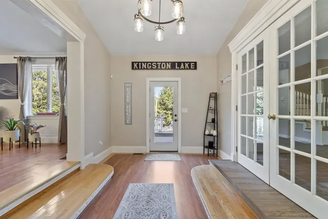 $749,000 | 32 Main Street, Kingston, NH 03848