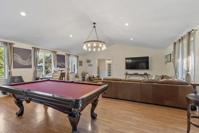 $749,000 | 32 Main Street, Kingston, NH 03848