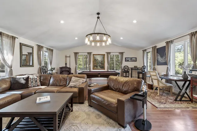 $749,000 | 32 Main Street, Kingston, NH 03848