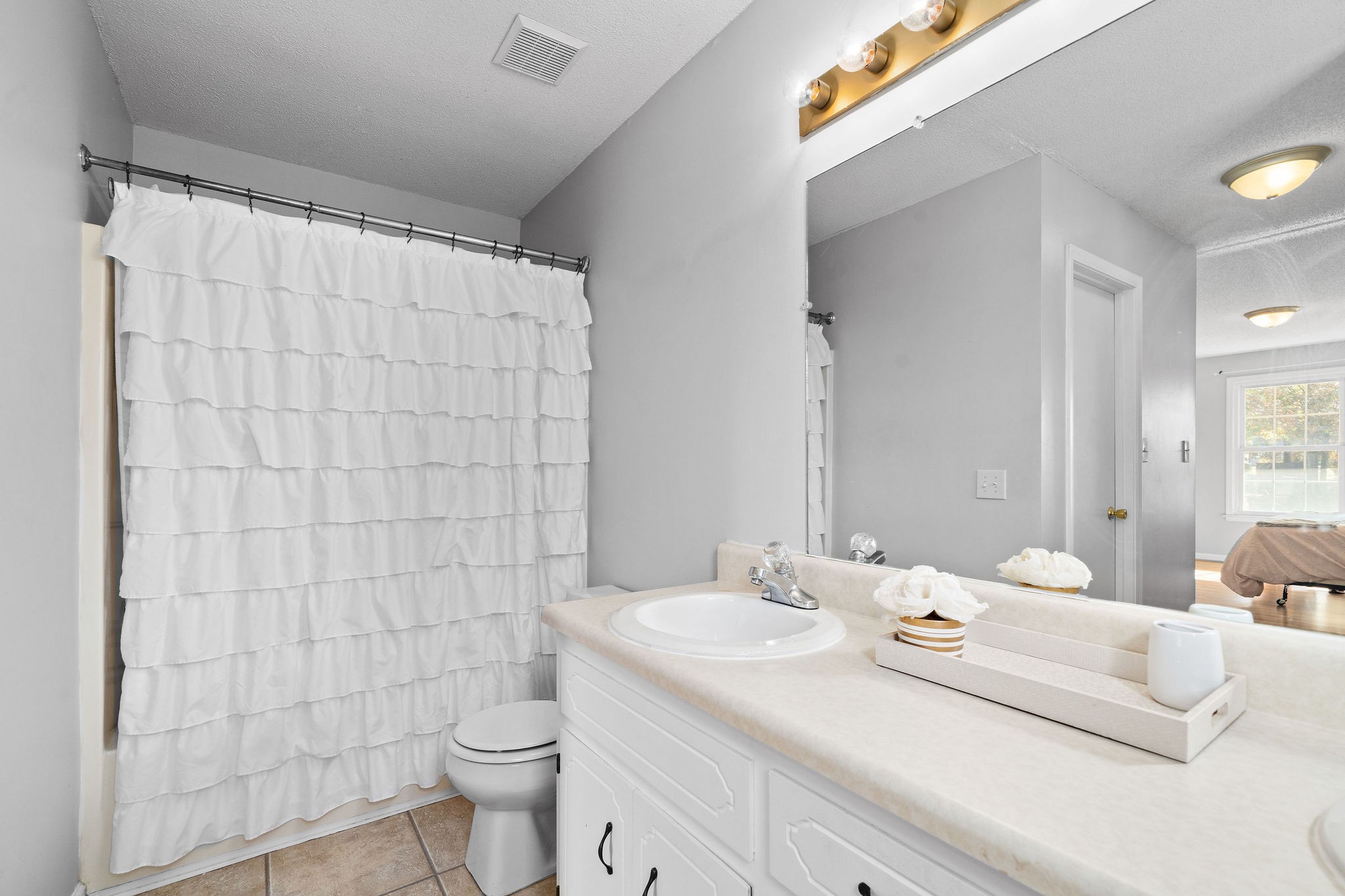 317 Lancaster Road Clarksville, TN 37042 - Photo 18 of 32 Gallery Image 18