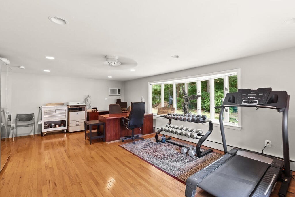 47 Joseph Road Framingham, MA 01701 - Photo 12 of 30