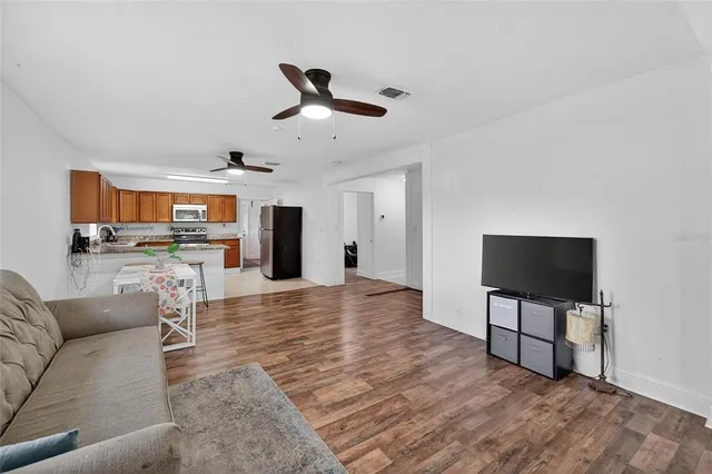 $305,000 | 1250 Mitchell Street, Lakeland, FL 33801