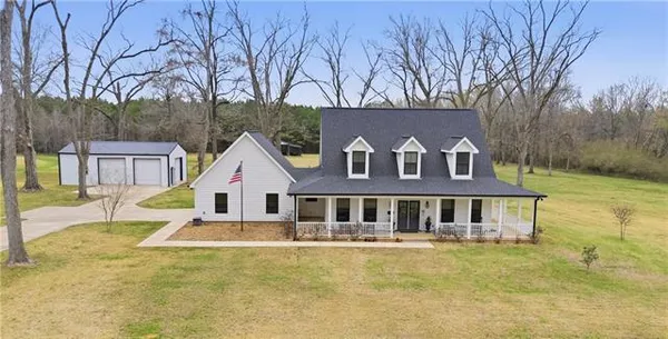 $430,000 | 2219 North Street, Pollock, LA 71467