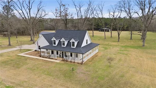$430,000 | 2219 North Street, Pollock, LA 71467