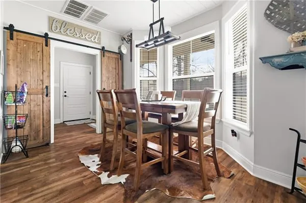 $430,000 | 2219 North Street, Pollock, LA 71467