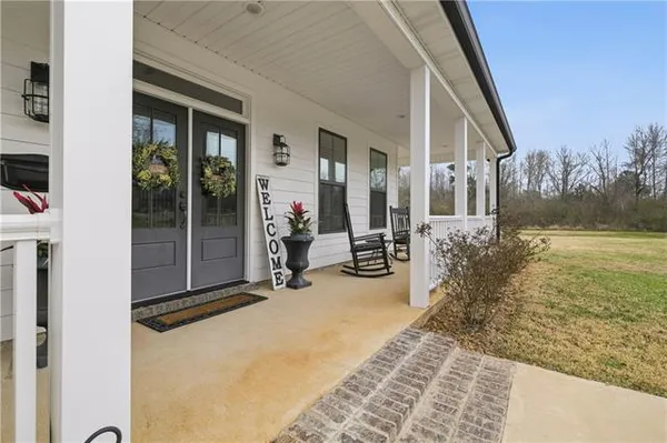 $430,000 | 2219 North Street, Pollock, LA 71467